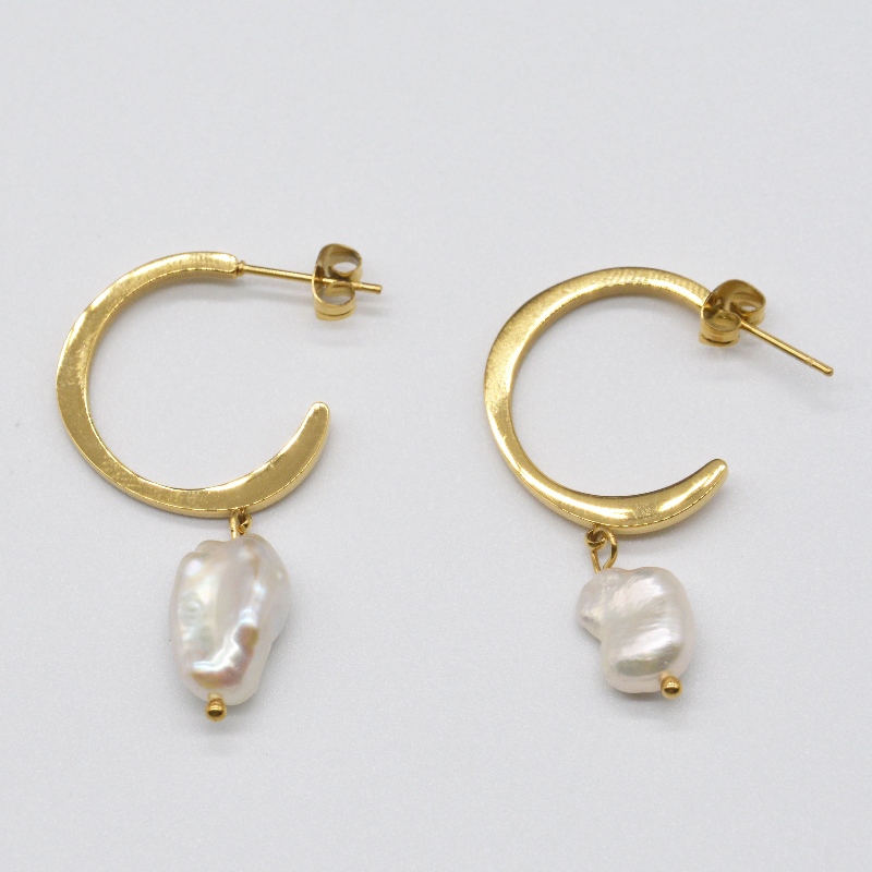 Eenvoudige imitatie parel oorbellen goud C-vormige hanger oorbellen vrouwen lange hanger oorbellen sieraden China Ruifanbao sieraden verwerking fabriek